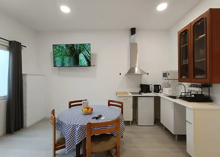 Onak 1 - Parking Gratis - 1cama Y 1sofa Cama 公寓 *