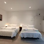 Onak 1 - Parking Gratis - 1cama Y 1sofa Cama