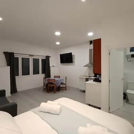 Onak 1 -1cama Y 1sofacama - Parking Gratis *