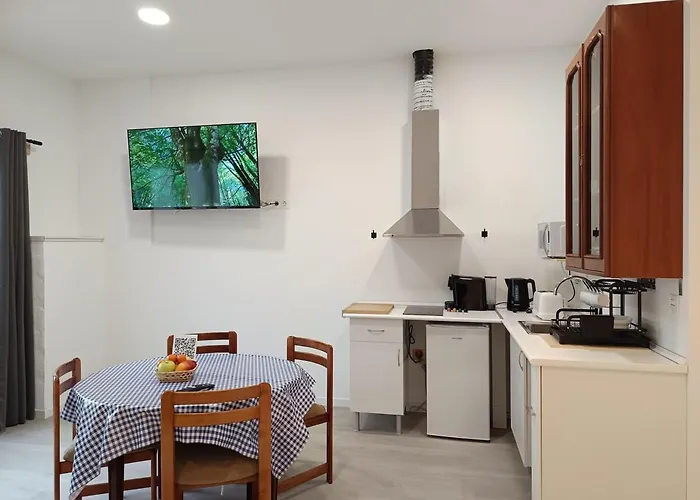 Onak 1 - Parking Gratis - 1cama Y 1sofa Cama Apartment